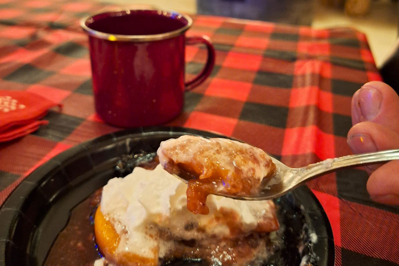 Delicious peach cobler